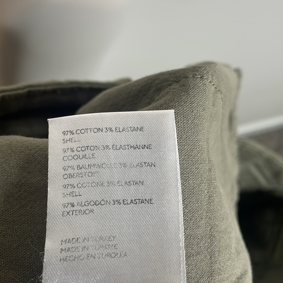 Free People | Women’s Green Billie Pleated Shorts Size 2 NWT - Picture 6 of 6